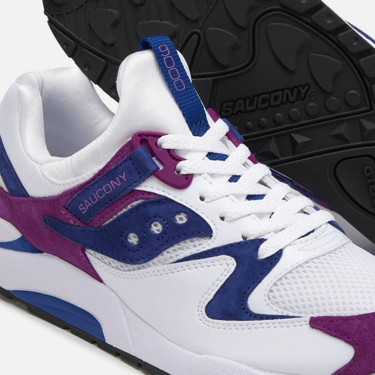 White & Purple Saucony Running Shoes N943