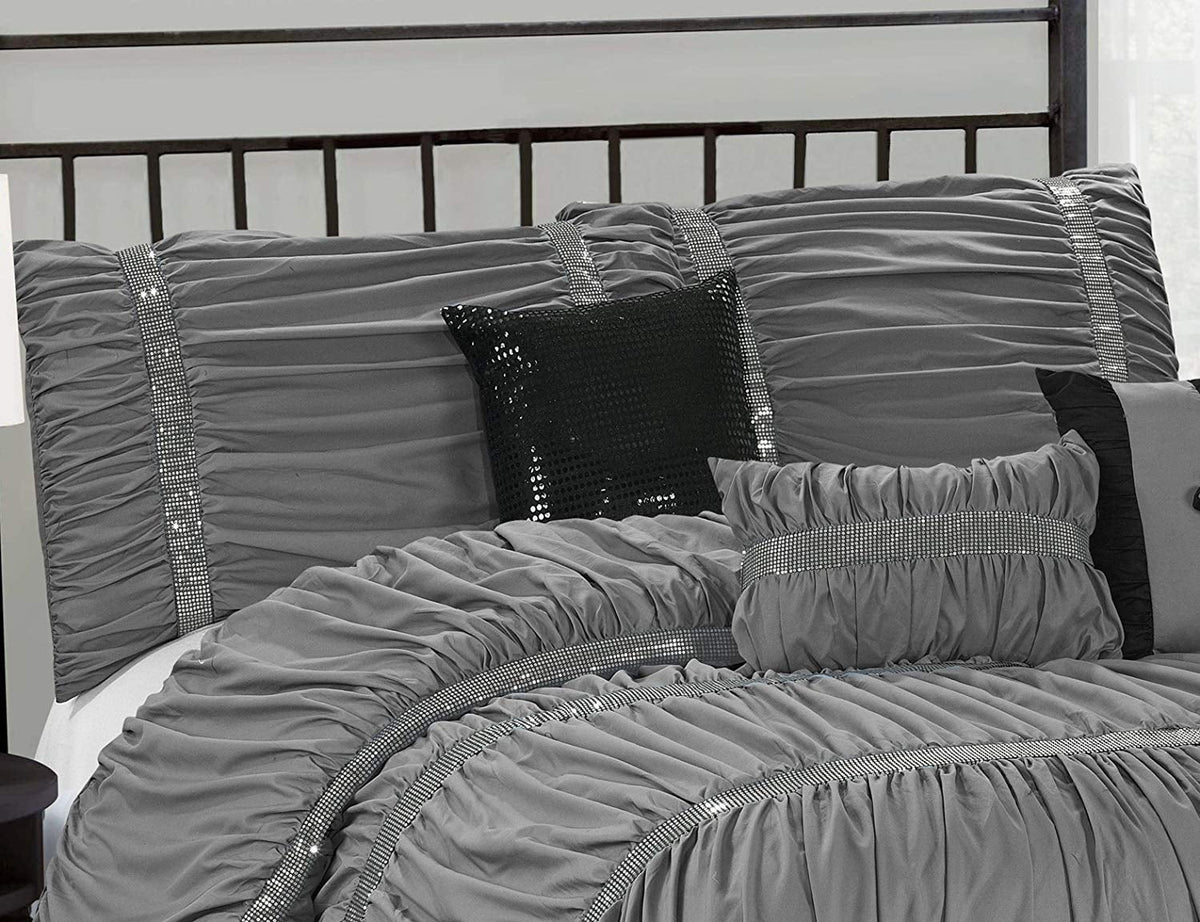 250 Thread Count 7 Piece Queen Comforter Set G18705