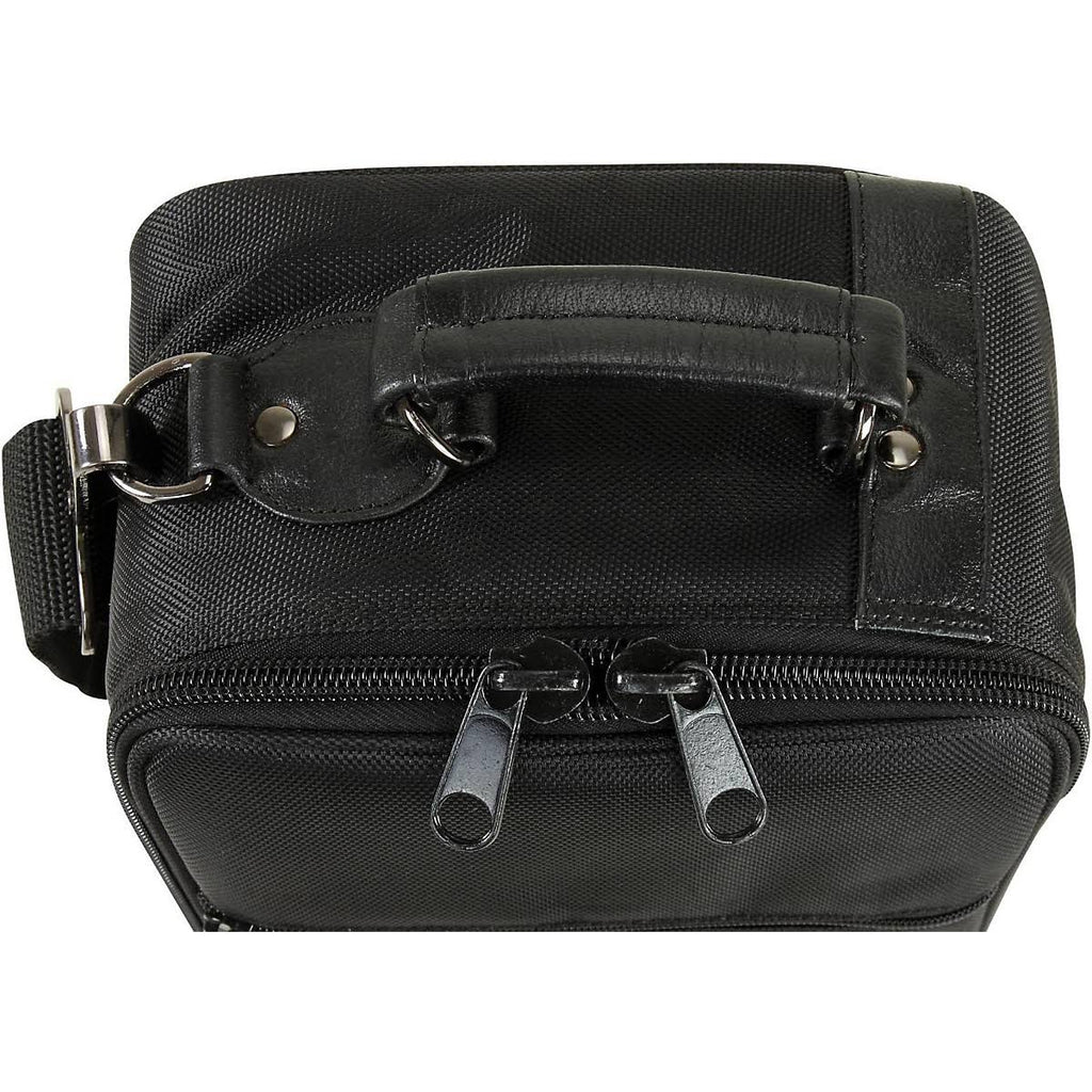 Compact Curved Soprano with Removable Neck Gig Bag U500