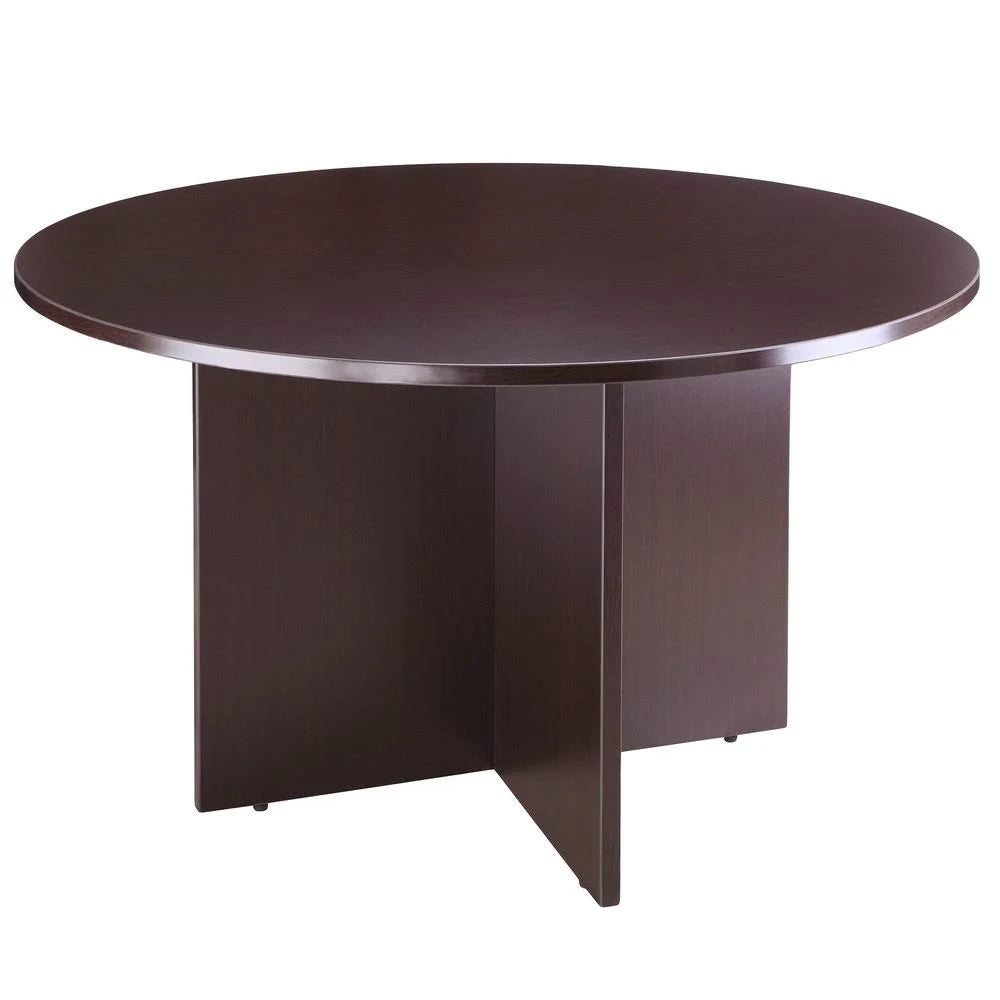 Round Table M590