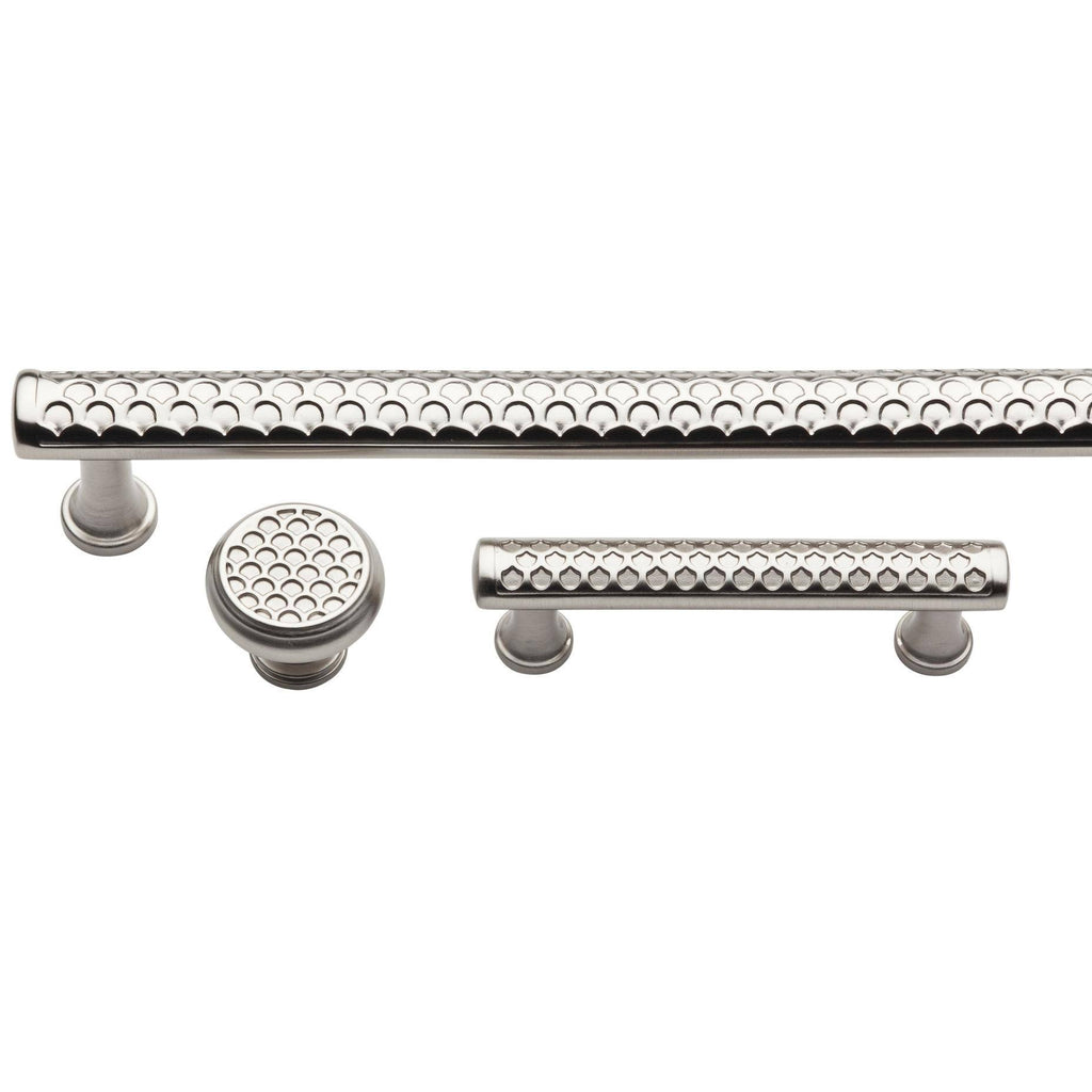 Satin Brass & Black Couture Appliance Pull B867193