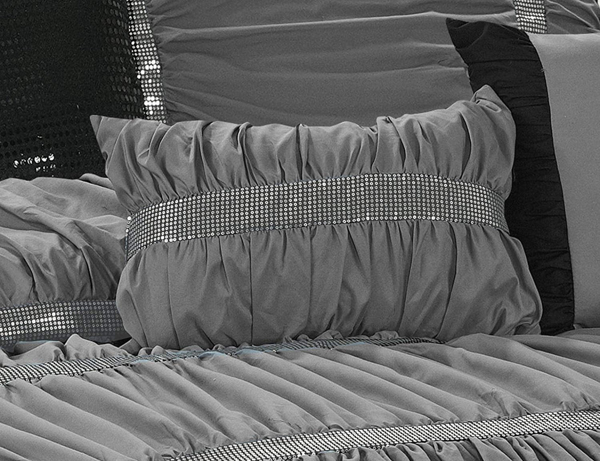 250 Thread Count 7 Piece Queen Comforter Set G18705
