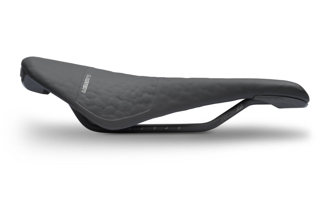 Black Elaston Saddle A2457
