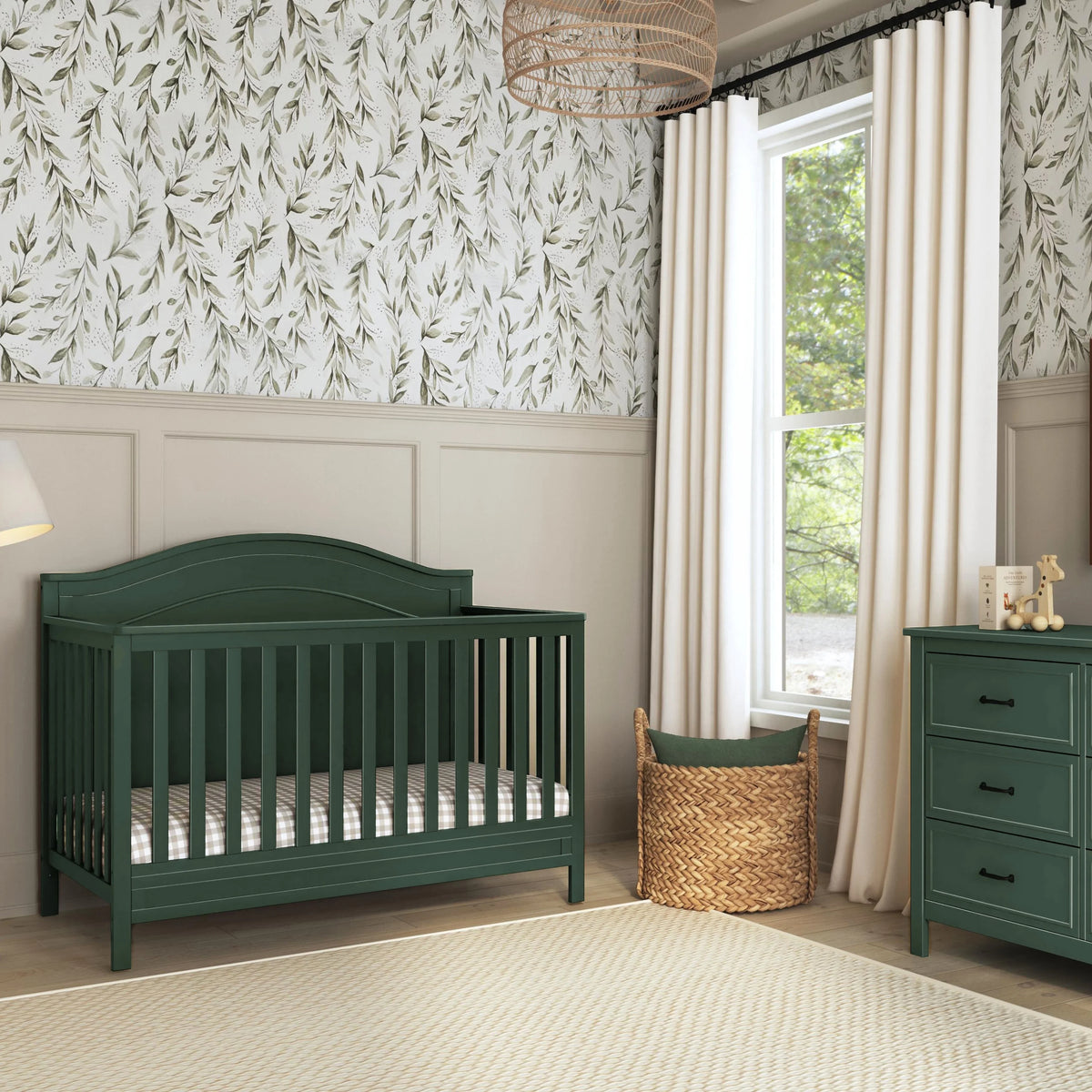 4-in-1 Convertible Crib B163