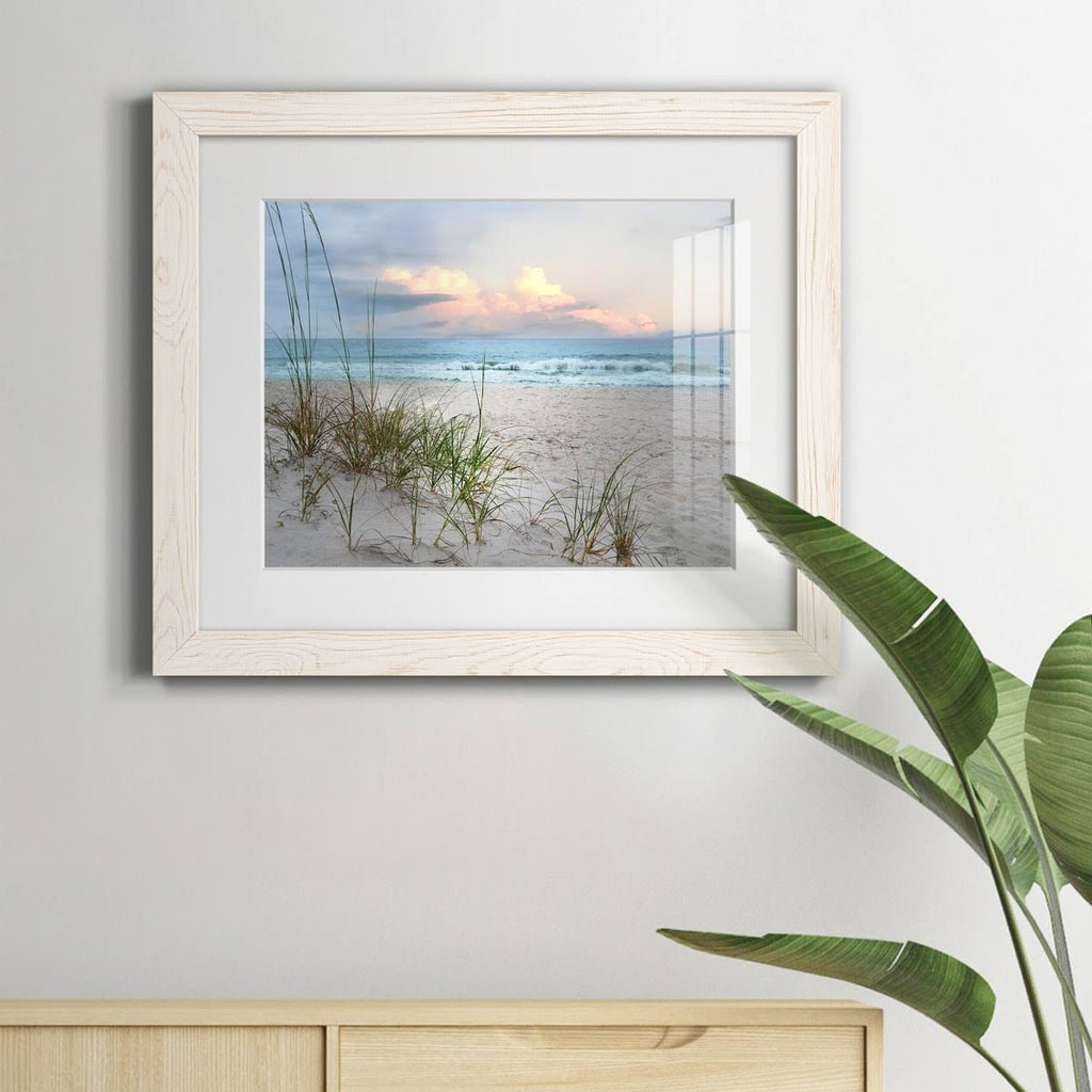 Grey Framed Print O891299