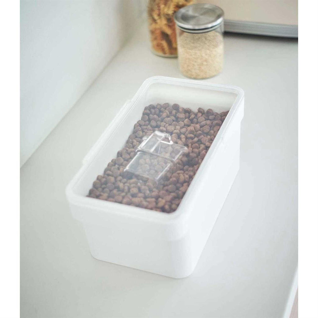 Airtight Pet Food Container M43396