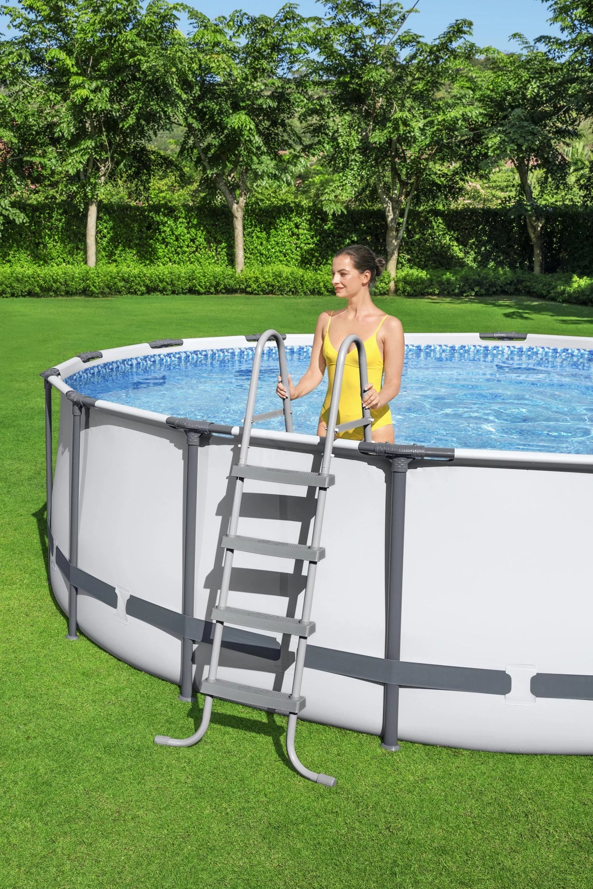 16' x 48 Round Pool Set J77981