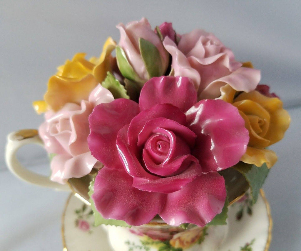 Musical Teacup R594860