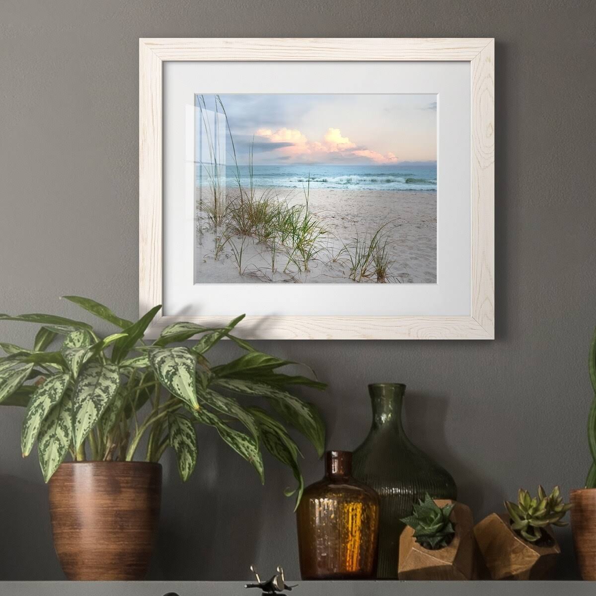 Grey Framed Print O891299
