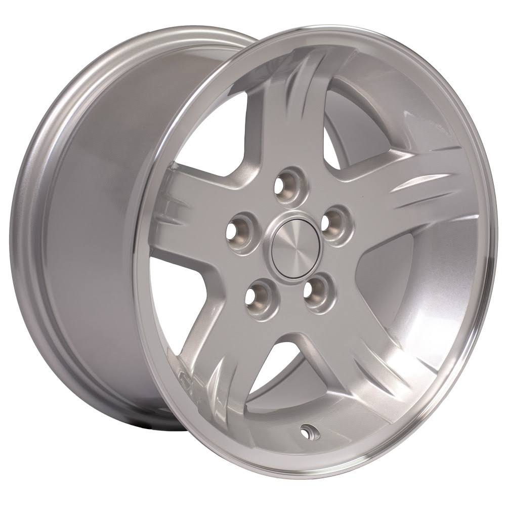 Machined Silver Wheel R900